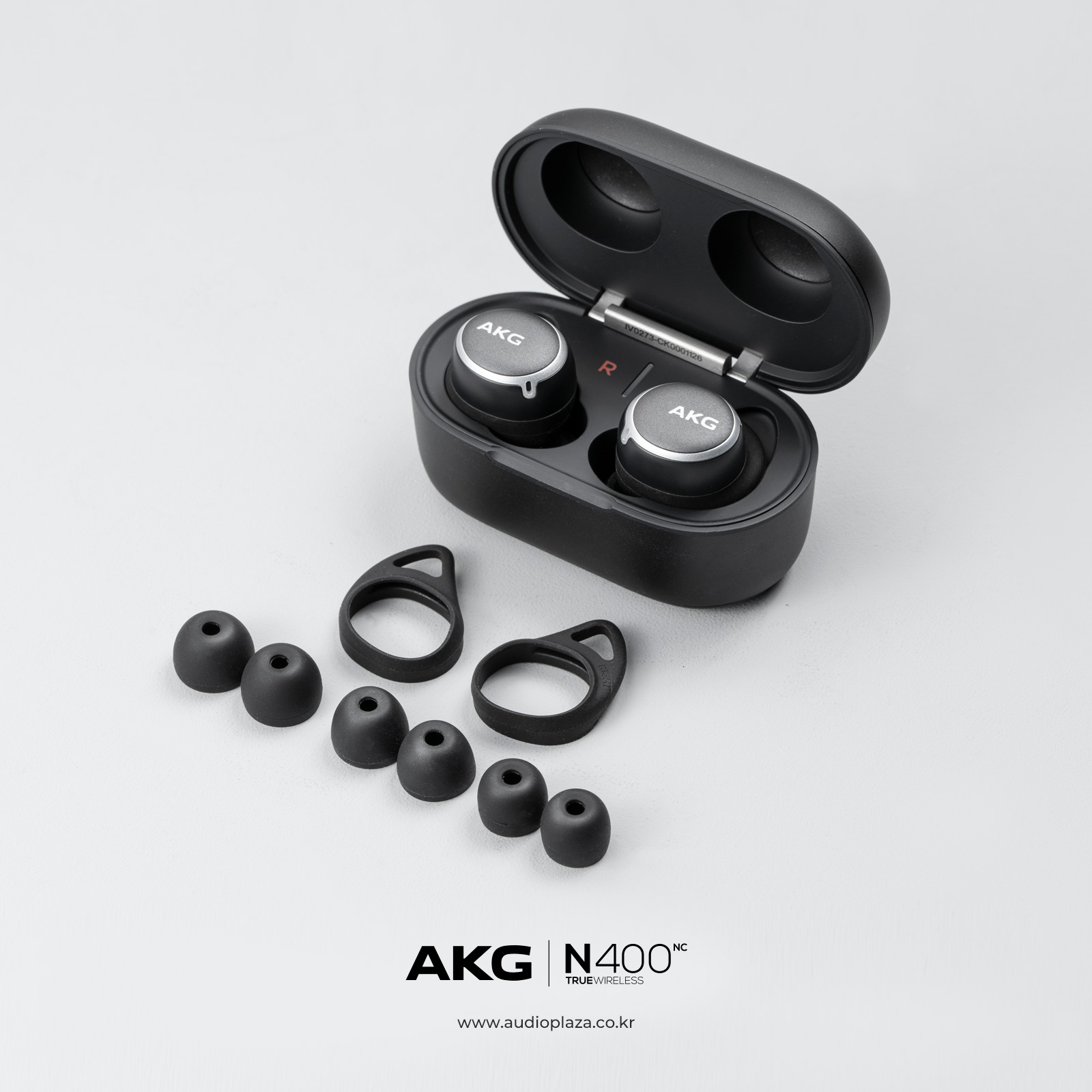 AKG N400